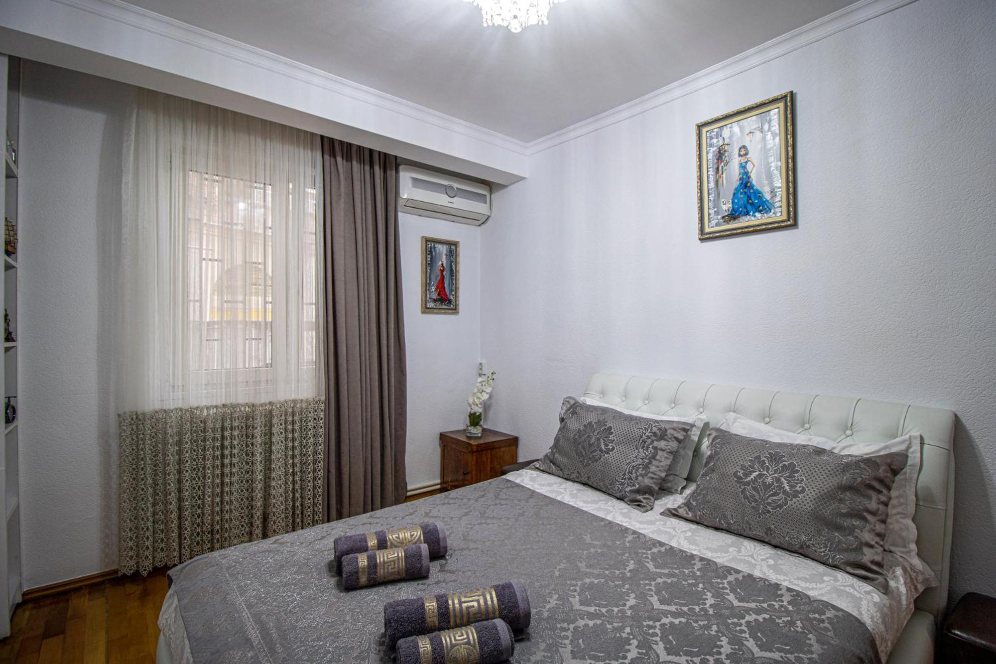 Cozy Apartment On Kostava Tbilisi Eksteriør bilde