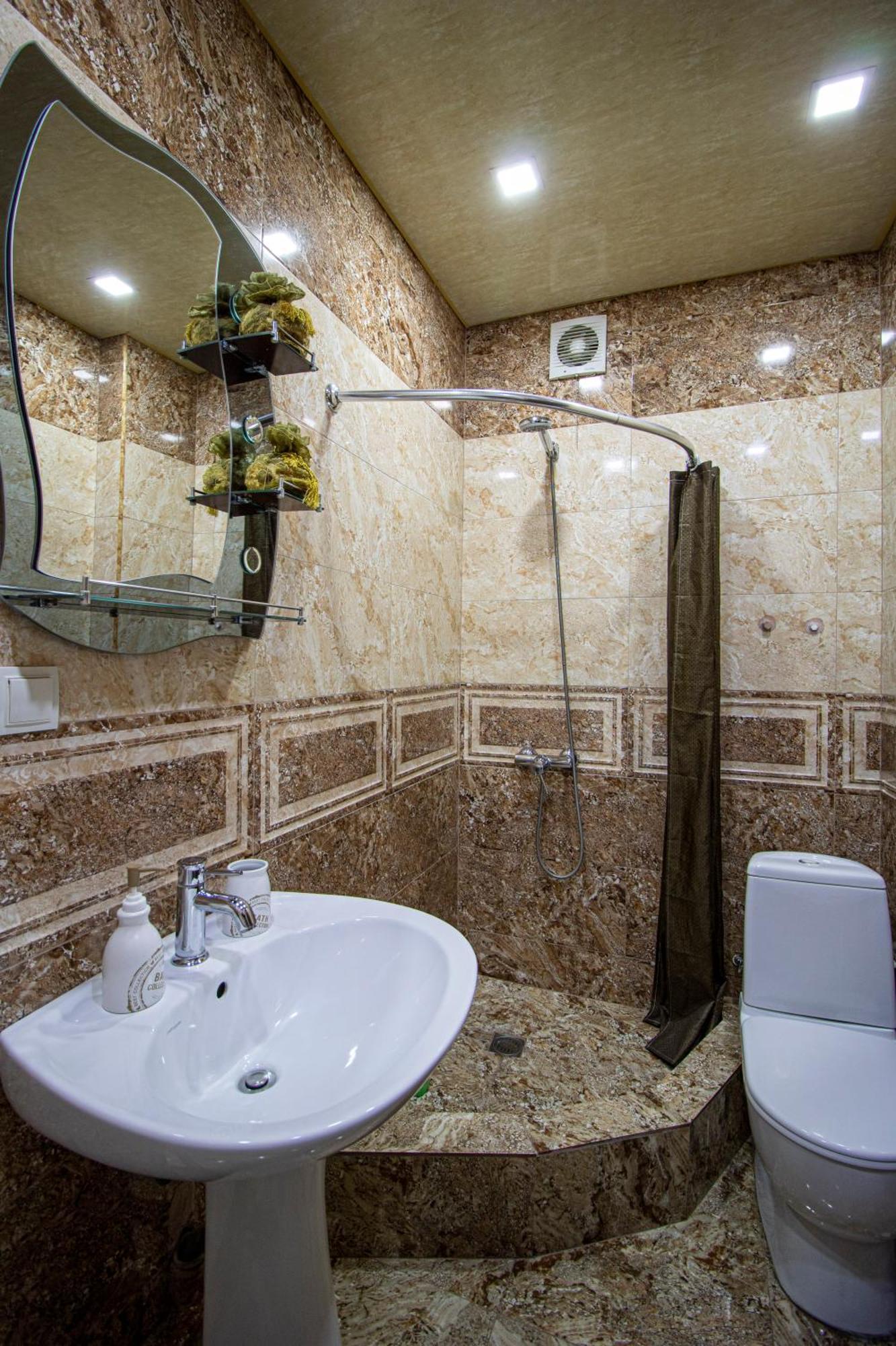 Cozy Apartment On Kostava Tbilisi Eksteriør bilde