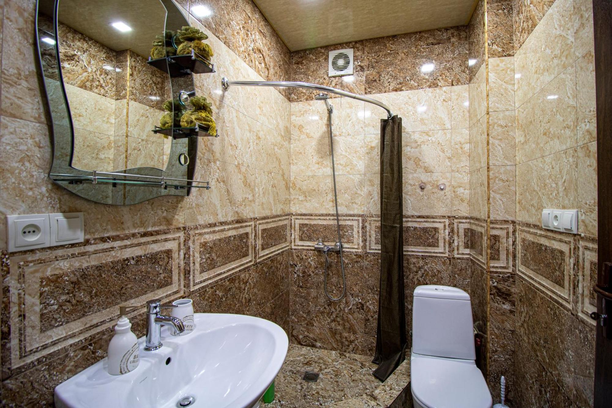Cozy Apartment On Kostava Tbilisi Eksteriør bilde